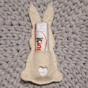 Gyapjú filc húsvéti tojás pénzátadó, csokiátadó, Ünnepi díszek, dekorációk, Húsvéti díszek és dekorációk, Húsvéti pénzátadó, Varrás, MESKA