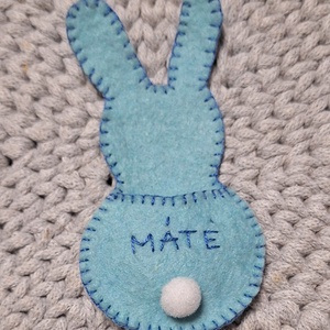 Névreszóló gyapjú filc húsvéti nyuszi pénzátadó, csokiátadó - ünnepi díszek, dekorációk - húsvéti díszek és dekorációk - húsvéti pénzátadó - Meska.hu