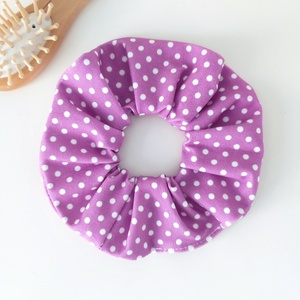 Lila pöttyös scrunchie hajgumi - M-es, Ruha & Divat, Hajdísz & Hajcsat, Hajgumi, Varrás, MESKA