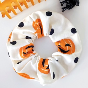 Őszi tökös narancs Halloween scrunchie hajgumi - M-es - Meska.hu