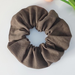 Lenvászon hajgumi - közepes scrunchie - ruha & divat - hajdísz & hajcsat - hajgumi - Meska.hu