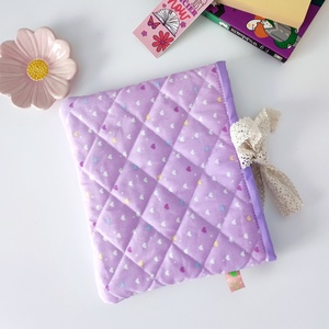 Szív mintás csipkés könyvtok - környezetbarát nyitott, Könyv & Zene, Könyvtok, Varrás, MESKA