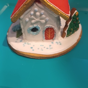 Mézeskalcs kishz piros tetővel2, Karácsony, Adventi díszek, Adventi asztaldísz, Mézeskalácssütés, MESKA