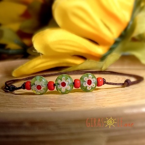 Millefiori zsinórka  - ékszer - karkötő - gyöngyös karkötő - Meska.hu