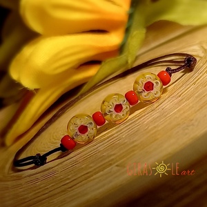 Millefiori zsinórka , Ékszer, Karkötő, Gyöngyös karkötő, Csomózás, Gyöngyfűzés, gyöngyhímzés, MESKA