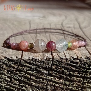 Turmalin zsinórka , Ékszer, Karkötő, Ásványkarkötő, Csomózás, Gyöngyfűzés, gyöngyhímzés, MESKA