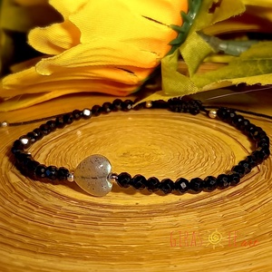 Szívecském - labradorit-spinell karkötő  - ékszer - karkötő - ásványkarkötő - Meska.hu