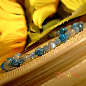 Kék lagúna - apatit-labradorit karkötő  - ékszer - karkötő - ásványkarkötő - Meska.hu