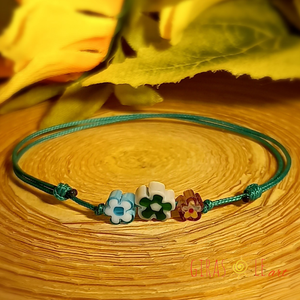 Kiskertem millefiori zsinórka - ékszer - karkötő - gyöngyös karkötő - Meska.hu