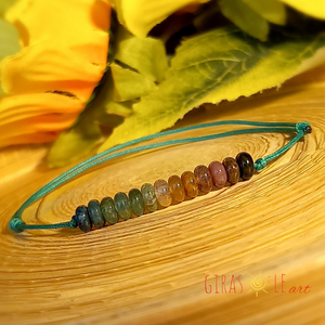 Szivárványos zsinórka karkötő  - Meska.hu