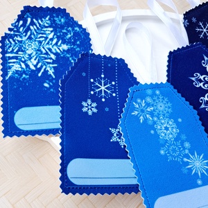 Ajándék kísérő - hópelyhes, kék színekben  - karácsony - karácsonyi ajándékozás - karácsonyi ajándékcsomagolás - Meska.hu