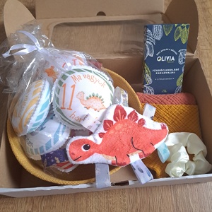 BabyMamiBox - Babaváró - Dínós - játék & sport - babalátogató ajándékcsomag - Meska.hu