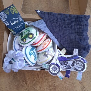 BabyMamiBox - Babaváró - Járműves - játék & sport - babalátogató ajándékcsomag - Meska.hu