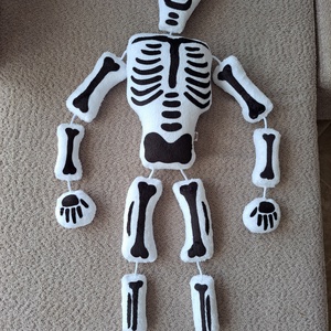 Óriás csontváz párna  - otthon & életmód - dekoráció - halloween - halloweeni figurák - Meska.hu