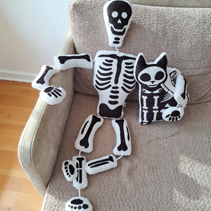 Macska csontváz párna  - otthon & életmód - dekoráció - halloween - halloweeni figurák - Meska.hu