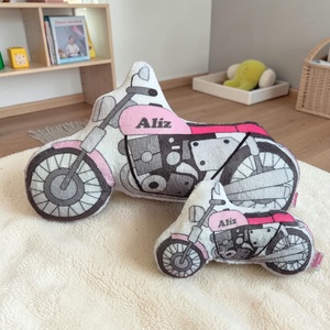 Motor szundipajti - névvel is kérhető (formapárna, járműves párna, egyedi párna)  - baba - mama - babaszoba dekoráció - gyerek díszpárna - Meska.hu