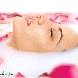 Kecsketejes-Aromaterápiás Fürdőbomba ylang-ylang,vanilia,narancs 55g -  - Meska.hu