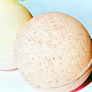 2 db ÓRIÁS Kecsketejes-Aromaterápiás Pezsgő Fürdőbomba - szépségápolás - szappan & fürdés - fürdősó, fürdőgolyó, habfürdő - Meska.hu 2 db ÓRIÁS Kecsketejes-Aromaterápiás Pezsgő Fürdőbomba - szépségápolás - szappan & fürdés - fürdősó, fürdőgolyó, habfürdő - Meska.hu