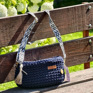 Gisey Navy kék crossbody - Meska.hu
