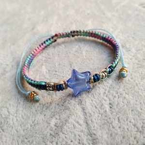 Csillagos gitárgyöngy karkötő - Meska.hu