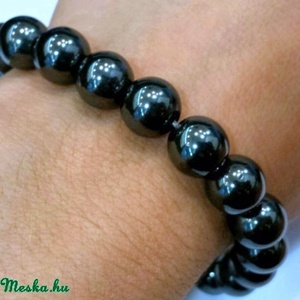 Hematit karkötő - Meska.hu