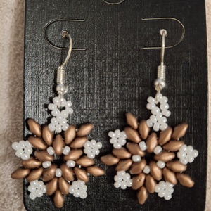 Gyöngy fülbevaló, Ékszer, Fülbevaló, Lógó fülbevaló, Gyöngyfűzés, gyöngyhímzés, Ékszerkészítés, MESKA