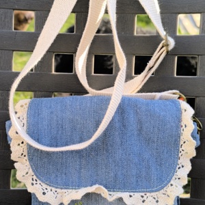 Hímzett, csipkés telefontáska/kistáska - Meska.hu