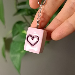 Könyves charm - romance - táska & tok - kulcstartó & táskadísz - táskadísz - Meska.hu