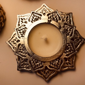 Lótusz ezüst mécsestartó és füstölőtartó - otthon & életmód - dekoráció - spiritualitás - füstölő és füstölőtartó - Meska.hu