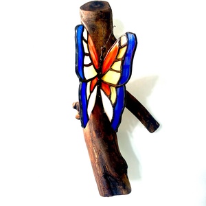 Kézműves Tiffany pillangó hangulatlámpa � USB-C, újrahasznosított cseresznyefa - otthon & életmód - lámpa - hangulatlámpa - Meska.hu