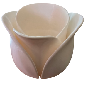 Tulipán formájú 3D nyomtatott váza  elegáns és modern dekoráció, Otthon & Életmód, Dekoráció, Virágdísz és tartó, Cserép & Kaspó, Mindenmás, MESKA
