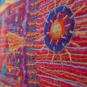 Nemezelt falikép, Vízben, Mérete: 242 x 73 cm RENDELHETŐ - művészet - textilkép - nemezelt - Meska.hu