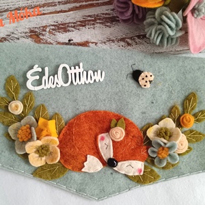 Tavaszi rókás ajtódísz, Otthon & Életmód, Dekoráció, Ajtó- és ablak dekoráció, Ajtódísz & Kopogtató, Varrás, MESKA