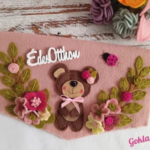 Tavaszi macis ajtódísz, Otthon & Életmód, Dekoráció, Ajtó- és ablak dekoráció, Ajtódísz & Kopogtató, Varrás, MESKA