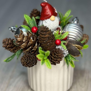 Manógyertyás asztali dekoráció - karácsony - karácsonyi lakásdekoráció - ünnepi asztaldekoráció - Meska.hu