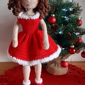 Barbie baba karácsonyi ruhában - játék & sport - baba & babaház - öltöztethető baba - Meska.hu