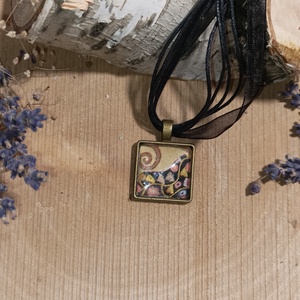 Üveglencsés ékszer- barnás absztrakt minta,nyaklánc, Ékszer, Nyaklánc, Medálos nyaklánc, Decoupage, transzfer és szalvétatechnika, Ékszerkészítés, MESKA