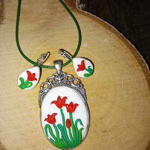 Süthető gyurmás ékszer virágos nyaklánc - ékszer - nyaklánc - medálos nyaklánc - Meska.hu