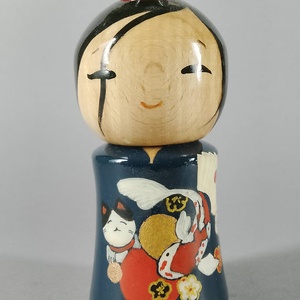 Kézzel készített egyedi Kokeshi - autentikus japán mintával, Művészet, Más gyűjtemények, Baba-és bábkészítés, Famegmunkálás, MESKA