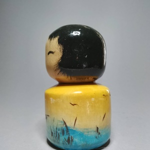 Kézzel készített egyedi Kokeshi - tájkép mintával - művészet - más gyűjtemények - Meska.hu