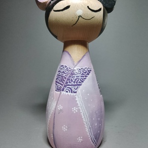 Kézzel készített egyedi Kokeshi macska - virág mintával - művészet - más gyűjtemények - Meska.hu