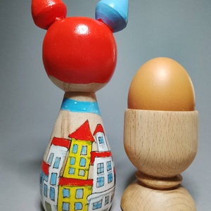 Kézzel készített egyedi Kokeshi macska - kisváros mintával, Művészet, Más gyűjtemények, Baba-és bábkészítés, Famegmunkálás, MESKA