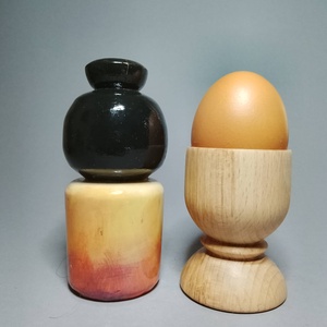 Kézzel készített egyedi Kokeshi - cseresznyevirág mintával, Művészet, Más gyűjtemények, Baba-és bábkészítés, Famegmunkálás, MESKA