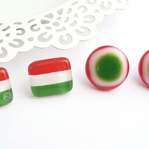 Üveg kokárda - magyar zászló kitűző - ékszer - kitűző és bross - kitűző - Meska.hu