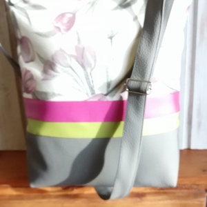 Tulipános táska - táska & tok - kézitáska & válltáska - vállon átvethető táska - Meska.hu