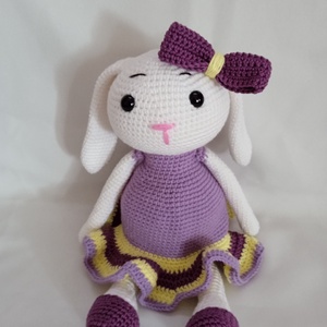 Amigurumi Masnis nyuszilány, Játék & Sport, Plüssállat & Játékfigura, Nyuszi, Horgolás, MESKA