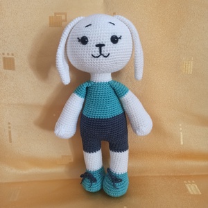 Amigurumi Nyuszkó - játék & sport - plüssállat & játékfigura - nyuszi - Meska.hu