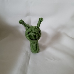 Amigurumi Zöld kukac - játék & sport - plüssállat & játékfigura - plüss mesefigurák - Meska.hu