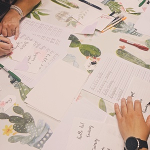 Ecsetfilces modern kalligráfia - kezdő képzés Békés megyében - diy (csináld magad) - workshop & tanfolyam - Meska.hu