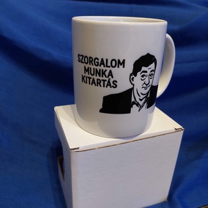 Szorgalom, Munka, Kitartás � Vicces Mém Bögre - otthon & életmód - konyhafelszerelés, tálalás - tálalás - bögre & csésze - Meska.hu